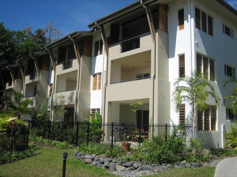 Clifton Beach QLD 4879