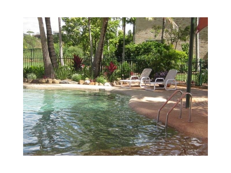 13 Bowden Court, Nerang QLD 4211