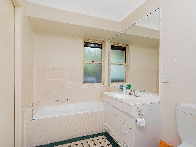 125 Hansford Road, Coombabah QLD 4216