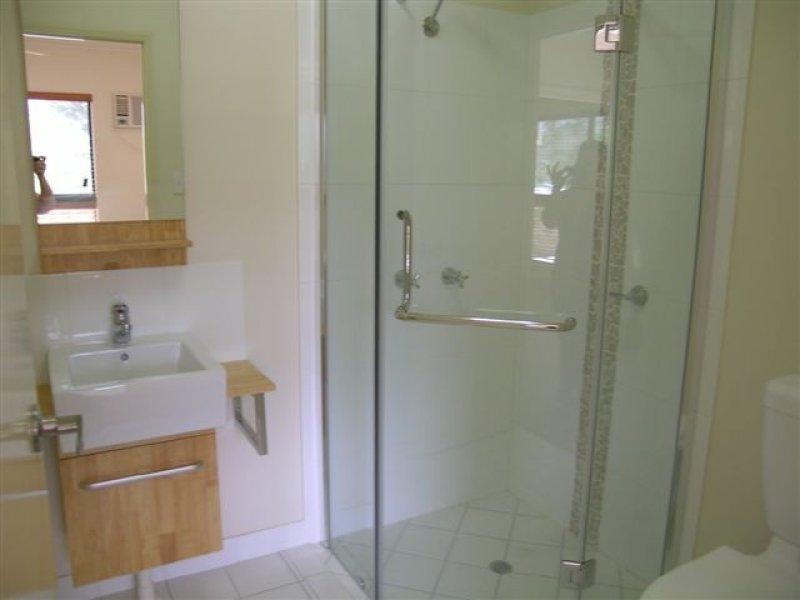 374 374/2 Rigg Street, Woree QLD 4868