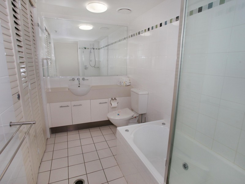Unit 402/29 First Avenue, Mooloolaba QLD 4557