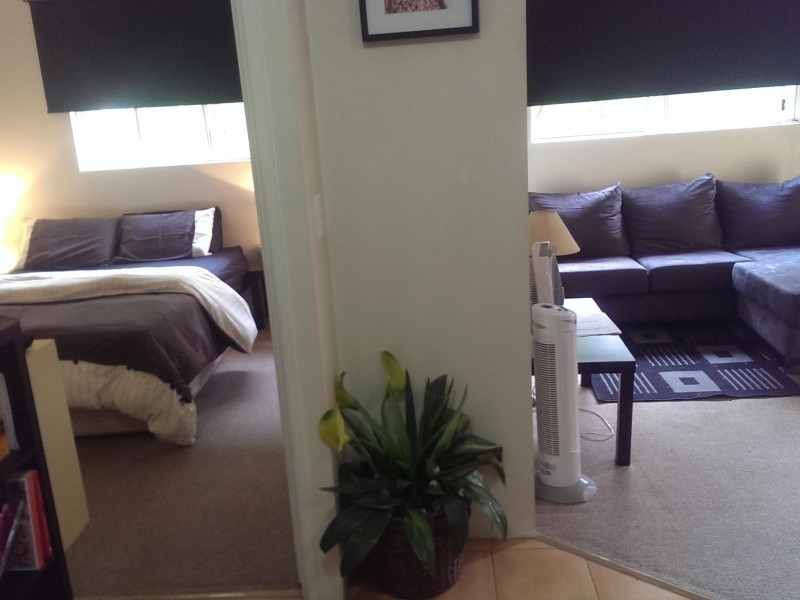 14/14  Purli St, Chevron Island QLD 4217