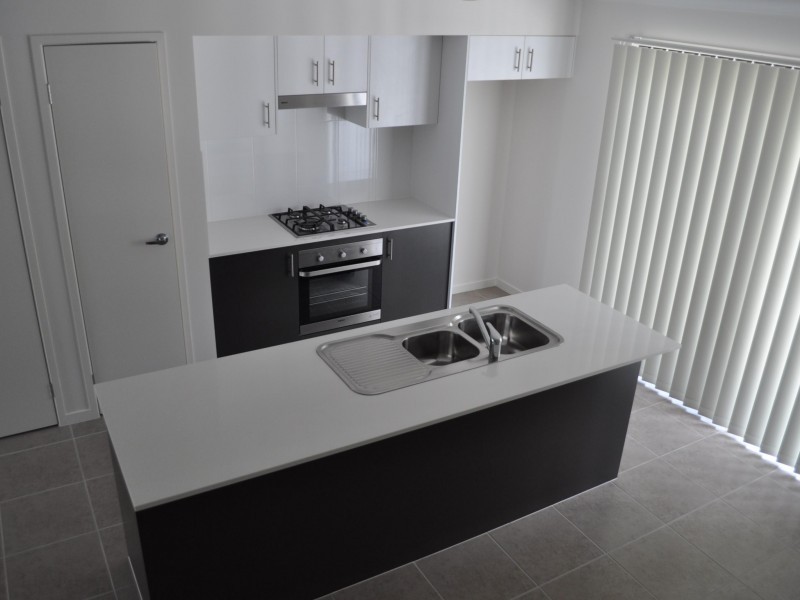 10 Riverview Road, Nerang QLD 4211