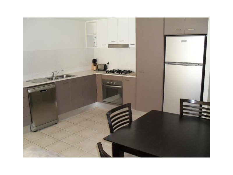 Unit 2/78 Merivale Street, South Brisbane QLD 4101