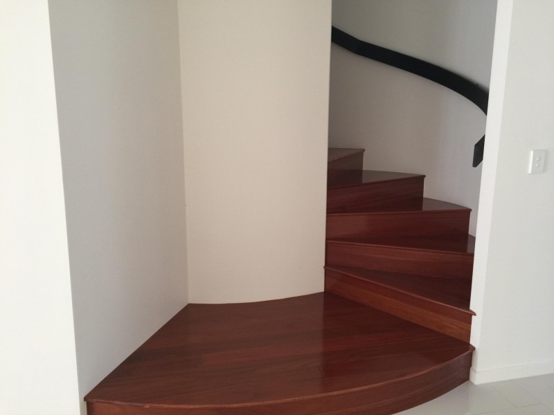 55 Theatre Drive, Benowa QLD 4217