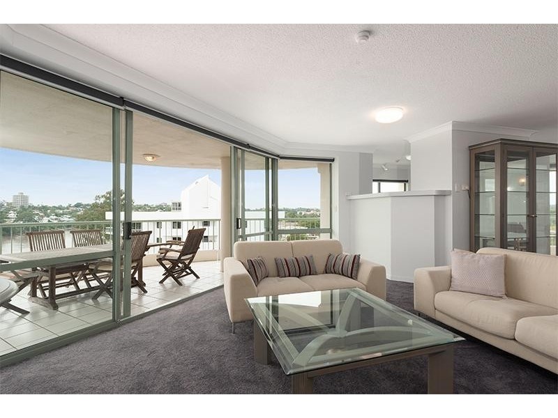 72 Macquarie Street, St Lucia QLD 4067