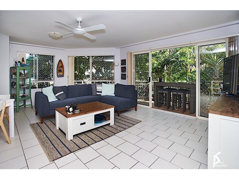 142 Stanhill Drive, Chevron Island QLD 4217