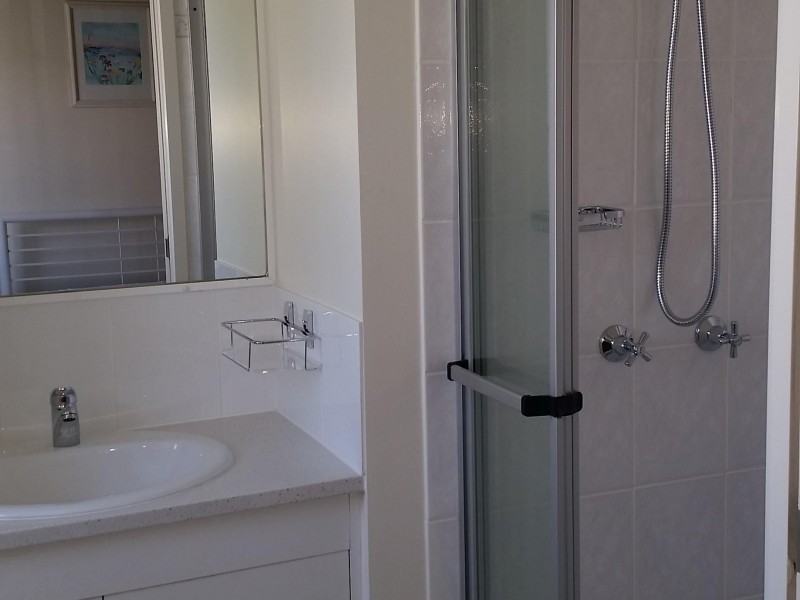 Furn/12 Lloyd Street, Southport QLD 4215