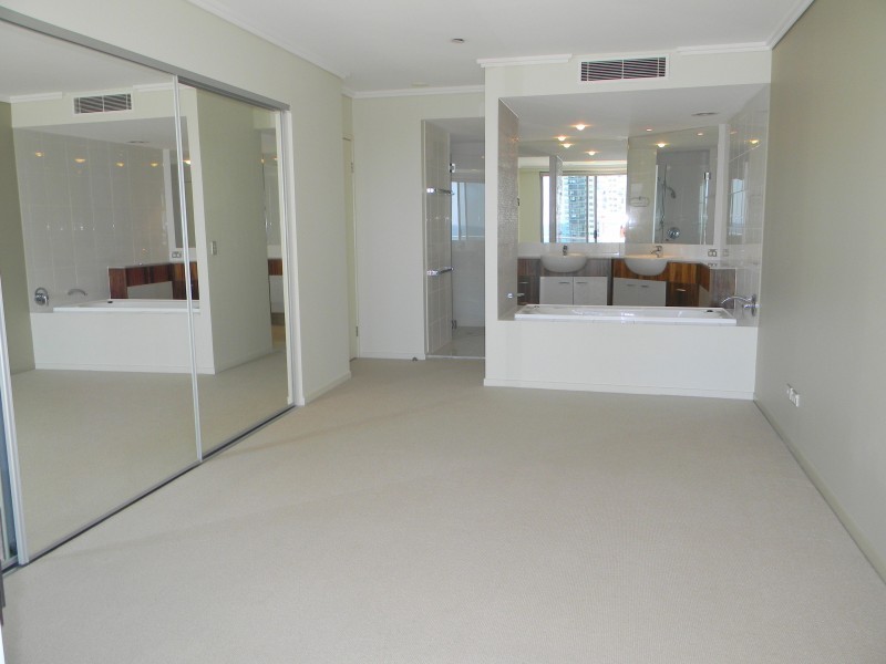 53/21 Cypress Avenue, Surfers Paradise QLD 4217