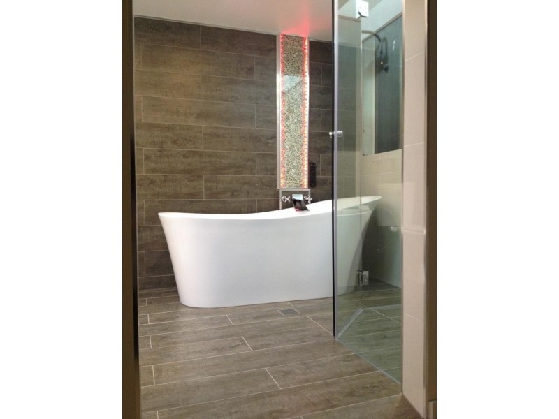 27 Orchid Ave, Surfers Paradise QLD 4217