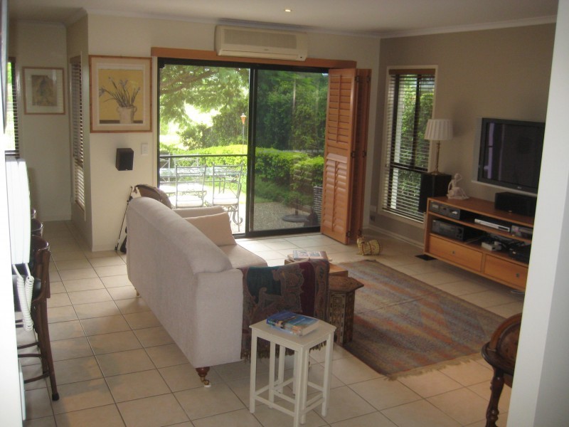 136 Palm Meadows Drive, Carrara QLD 4211