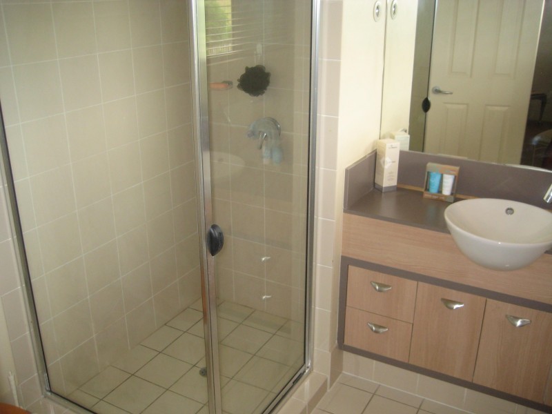 136 Palm Meadows Drive, Carrara QLD 4211