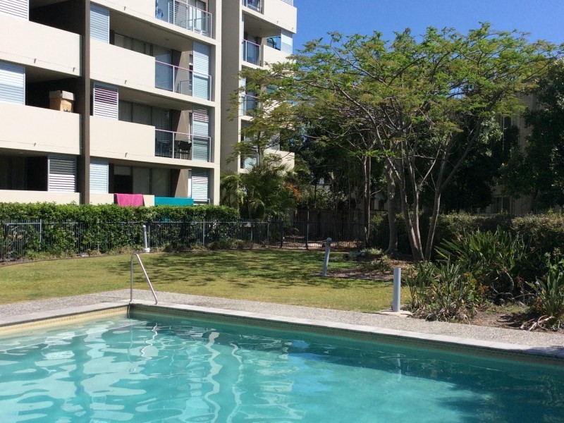 Burleigh Waters QLD 4220