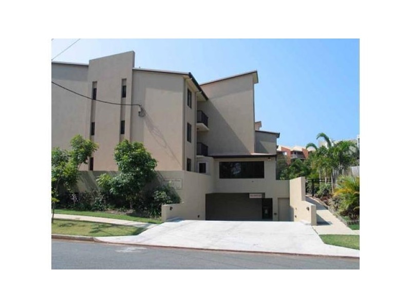 1/4 Mawarra, Palm Beach QLD 4221