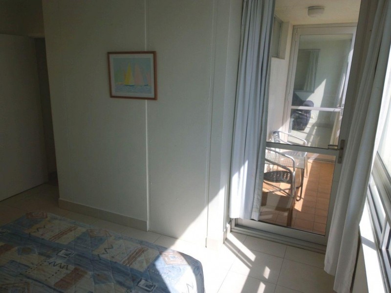 2 Ocean Ave, Surfers Paradise QLD 4217