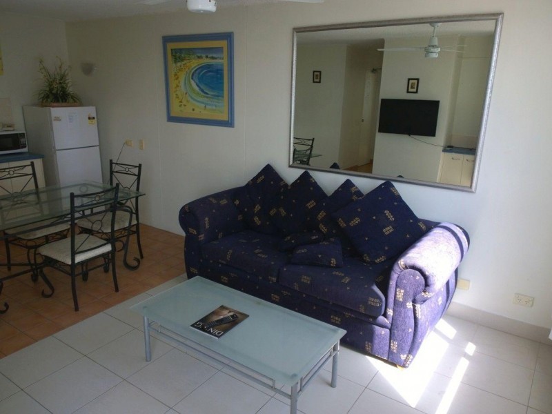 2 Ocean Ave, Surfers Paradise QLD 4217