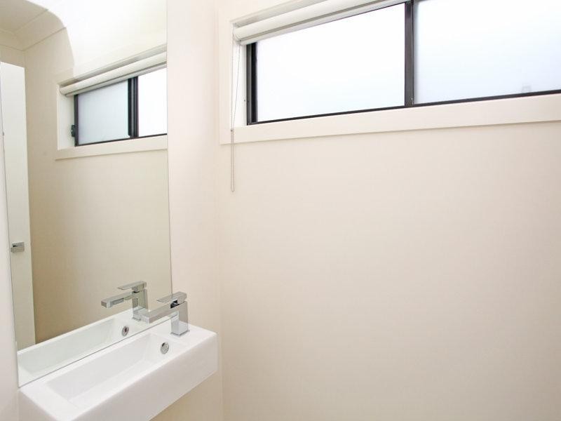 178 North Hill Drive, Robina QLD 4226