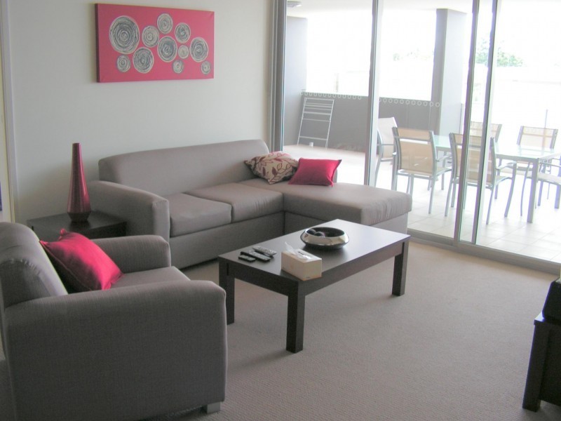 25/24 Allwood Street, Indooroopilly QLD 4068