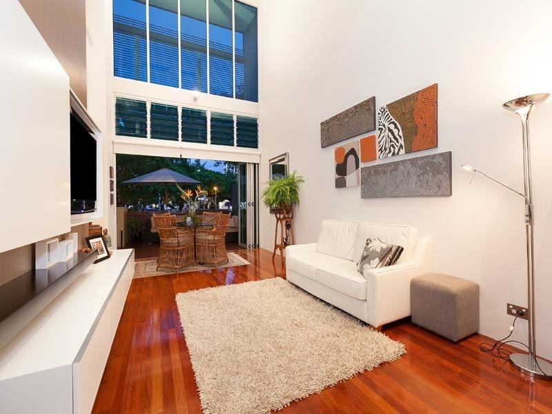 20 Newstead Terrace, Newstead QLD 4006