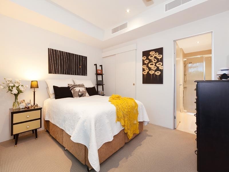 20 Newstead Terrace, Newstead QLD 4006