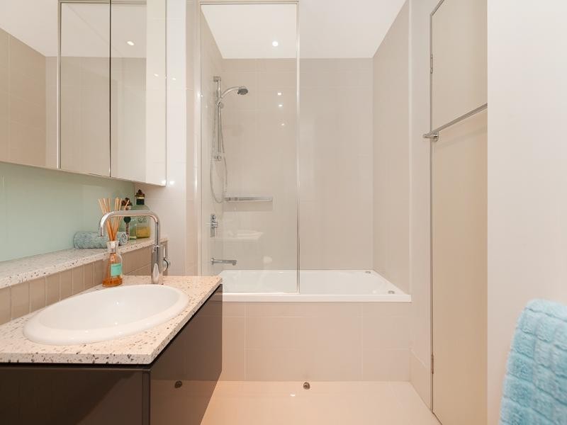 20 Newstead Terrace, Newstead QLD 4006