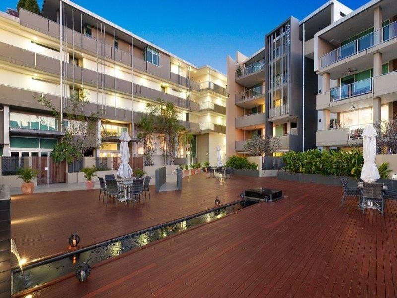 20 Newstead Terrace, Newstead QLD 4006