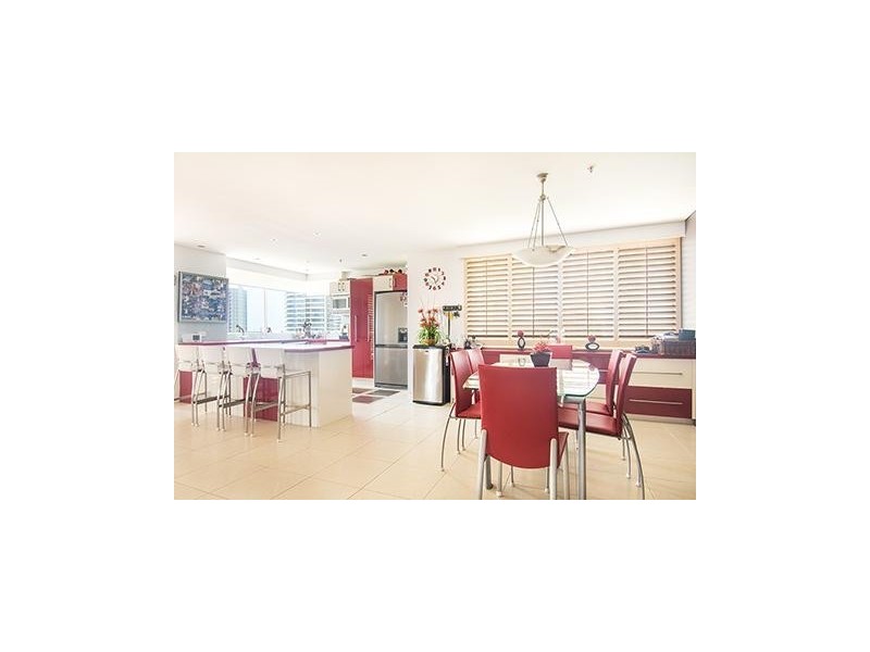 601/1 Peak Avenue, Main Beach QLD 4217