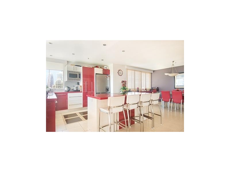 601/1 Peak Avenue, Main Beach QLD 4217