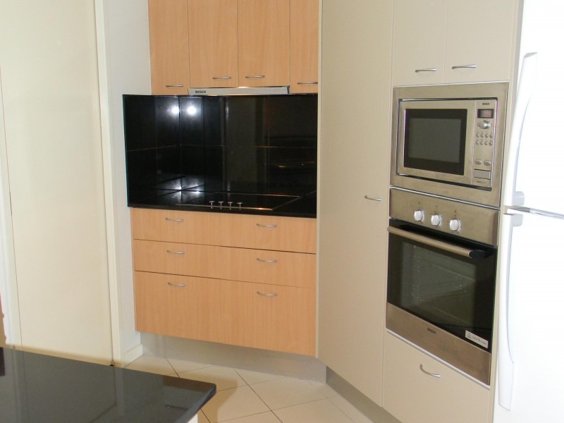 44/21 Cypress Avenue, Surfers Paradise QLD 4217