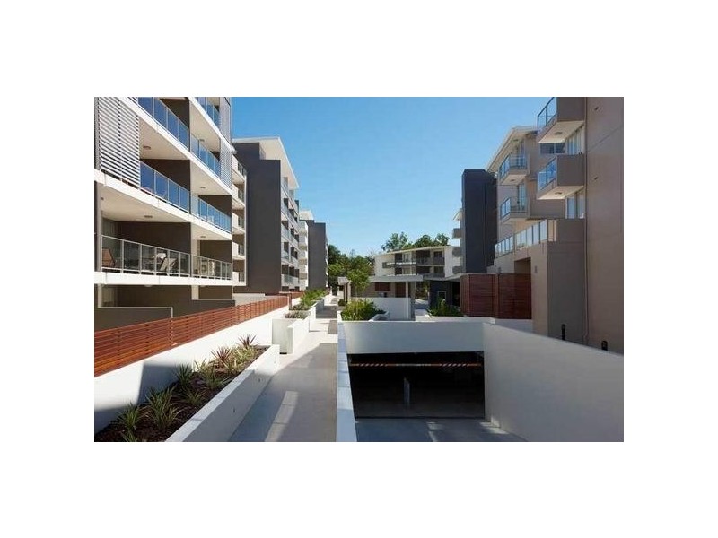 8/24 Allwood Street, Indooroopilly QLD 4068