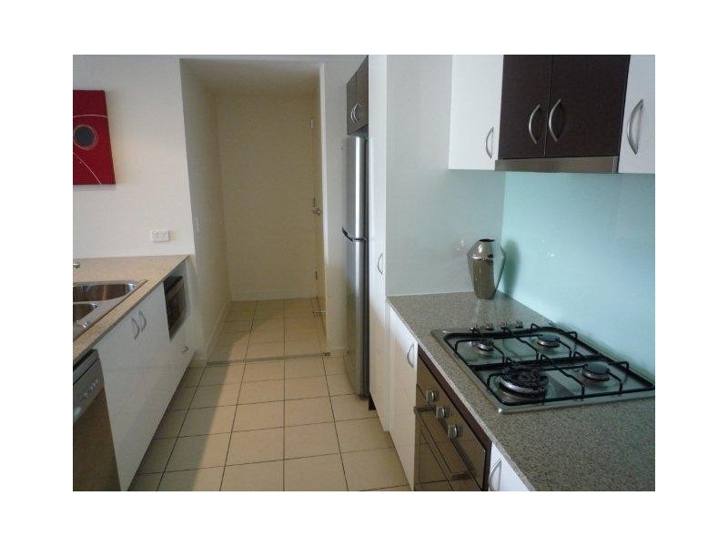 8/24 Allwood Street, Indooroopilly QLD 4068