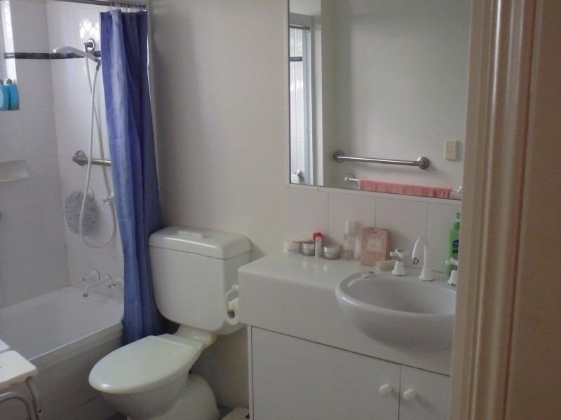 Unit 60/5-15 McGregor Street, Mooroobool QLD 4870