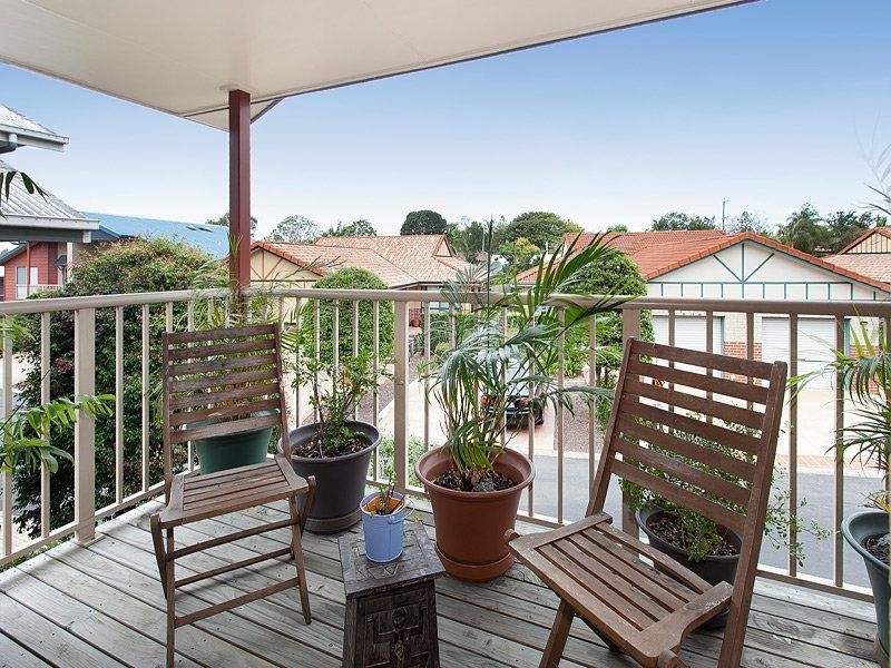 316 Long Street, Graceville QLD 4075