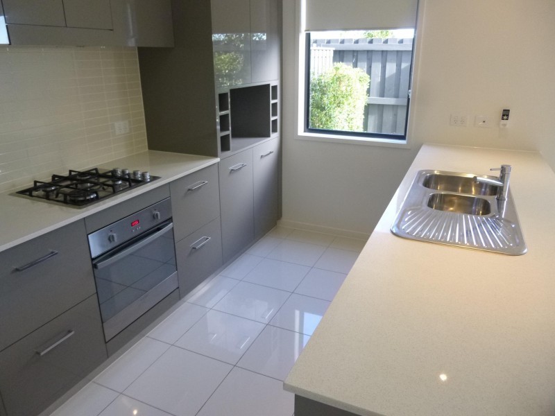 2 Bourton Road, Merrimac QLD 4226