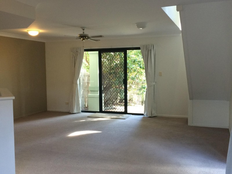 125 Hansford Road, Coombabah QLD 4216