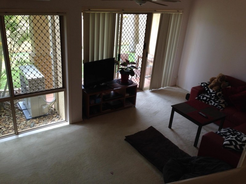 152/152 Palm Meadows Drive, Carrara QLD 4211