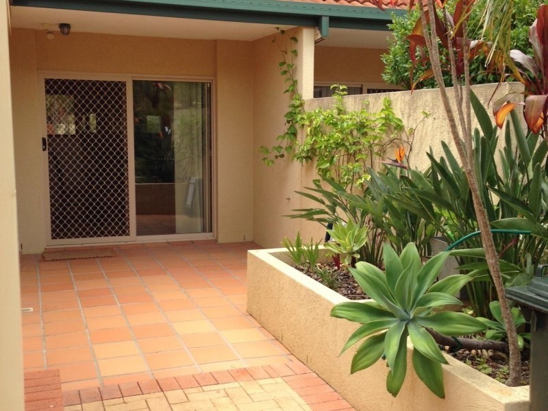 152/152 Palm Meadows Drive, Carrara QLD 4211