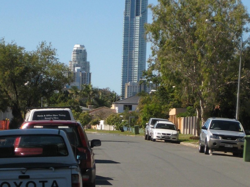 100 Racecourse Road, Bundall QLD 4217