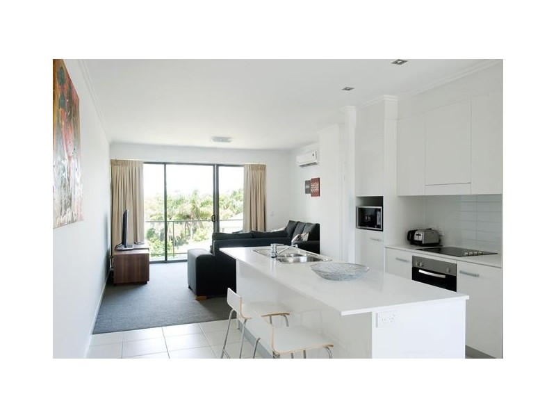 34/2 Gavin Crescent, Mermaid Beach QLD 4218