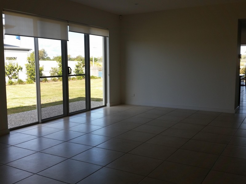 24-26 Harbour Rise, Hope Island QLD 4212
