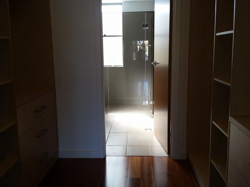 24-26 Harbour Rise, Hope Island QLD 4212