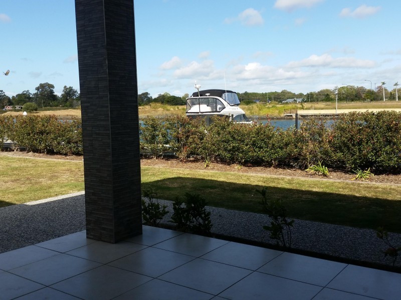 24-26 Harbour Rise, Hope Island QLD 4212