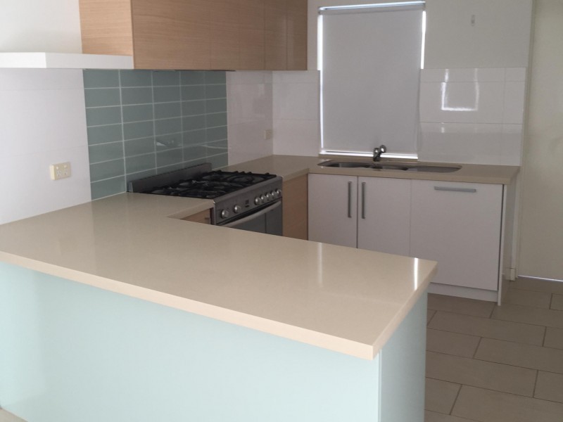3 Trinity Cres, Hope Island QLD 4212