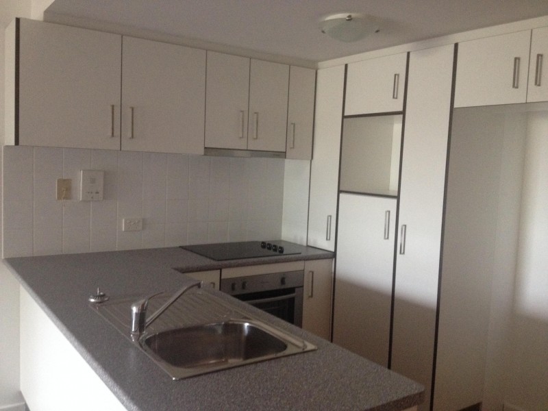 13/20-26 Illawong Street, Chevron Island QLD 4217