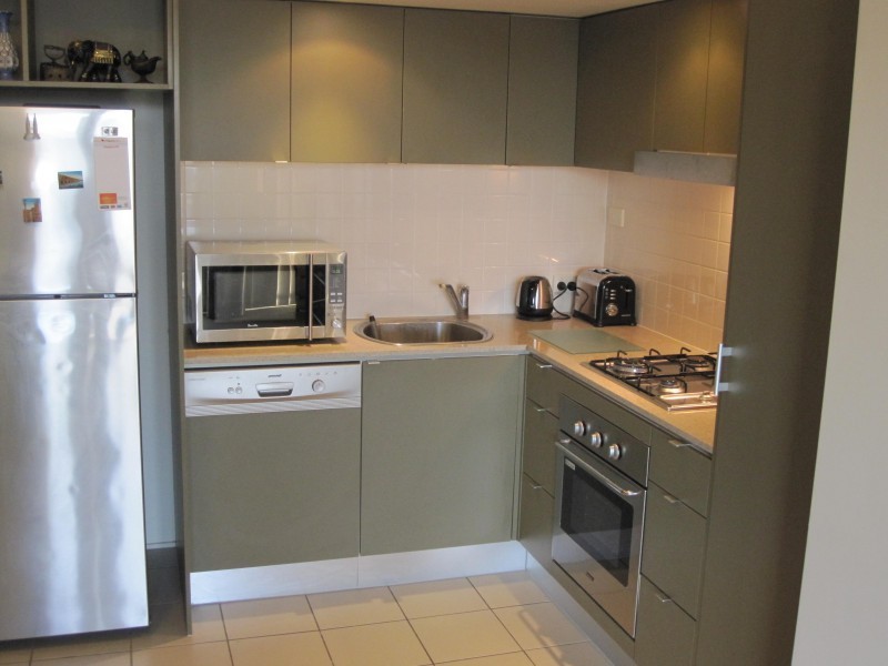 1085/18 Manning Street, Milton QLD 4064