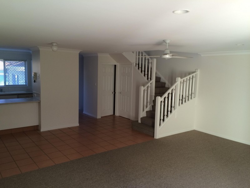 00/152 Palm Meadows Drive, Carrara QLD 4211