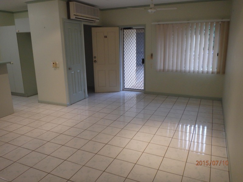 Unit 12/5-15 McGregor Street, Mooroobool QLD 4870