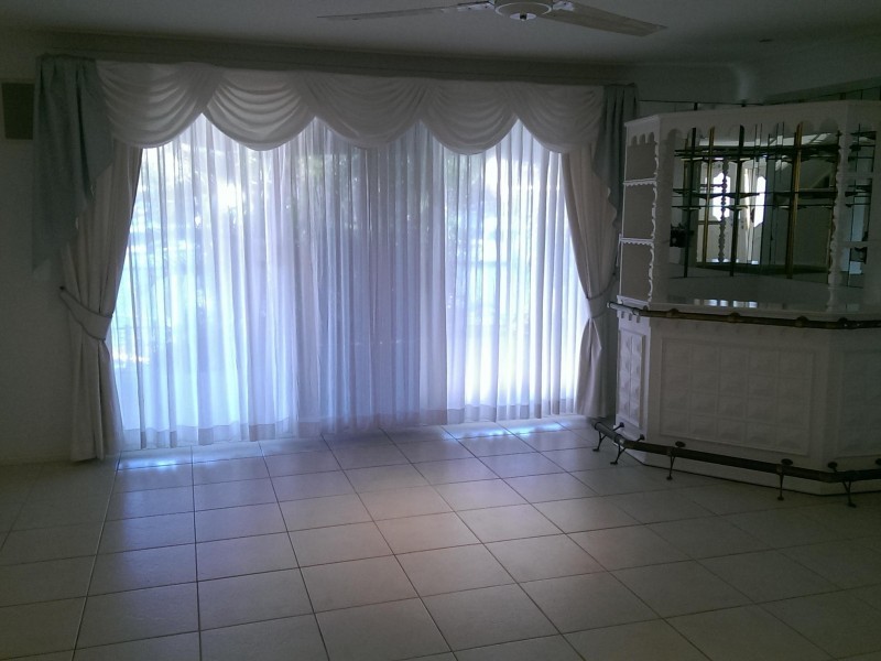 18 Sundance Way, Runaway Bay QLD 4216