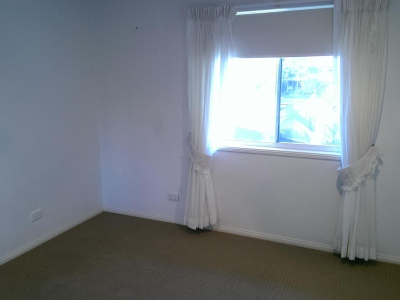 18 Sundance Way, Runaway Bay QLD 4216