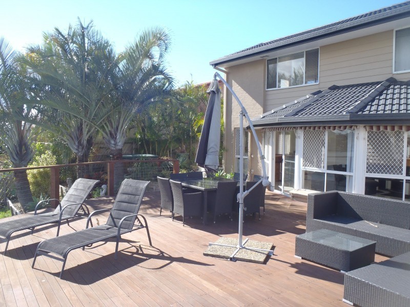 433 Brisbane Road, Arundel QLD 4214